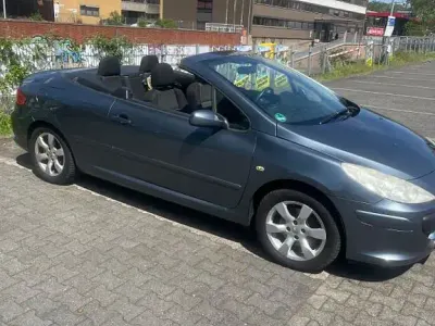 Gebraucht Peugeot 307 CC 109 PS (80 kW) 2007 Blau Cabrio