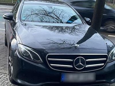 Mercedes E220
