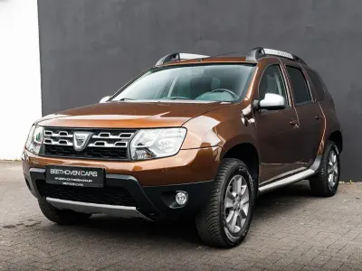 Gebraucht Dacia Duster 105 PS (77 kW) 2015 Braun SUV