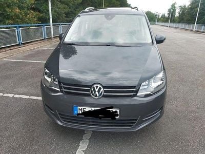 Gebraucht VW Sharan Comfortline 140 PS (102 kW) 2012 Schwarz Van / Kleinbus
