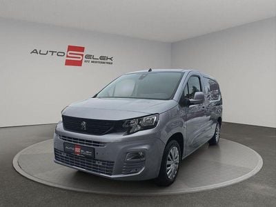 Gebraucht Peugeot Partner 131 PS (96 kW) 2020 Silber Van / Kleinbus
