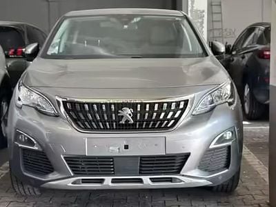 Gebraucht Peugeot 3008 Allure 131 PS (96 kW) 2018 Grau SUV
