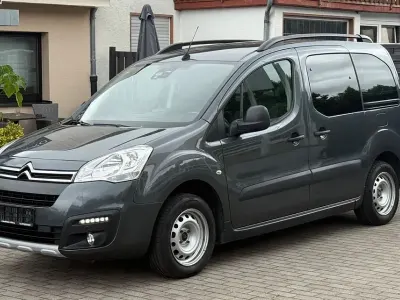 Gebraucht Citroën Berlingo XTR 120 PS (88 kW) 2018 Grau Van / Kleinbus