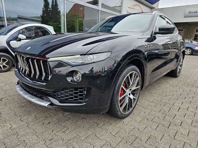 gebraucht Maserati Levante S Q4*CARBON*KLAPPE*PANO*NAVI*CARPLAY