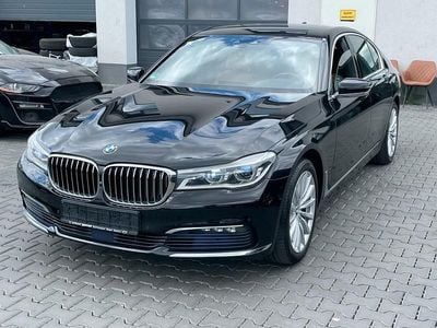 Schwarz Gebraucht 2016 BMW 730L Limousine | 22.900 € (Fairer Preis)