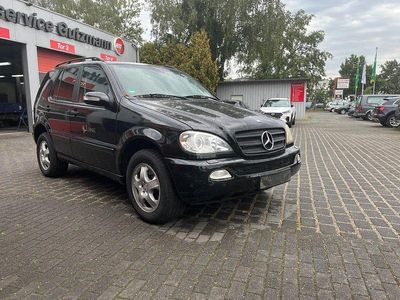 Mercedes ML270