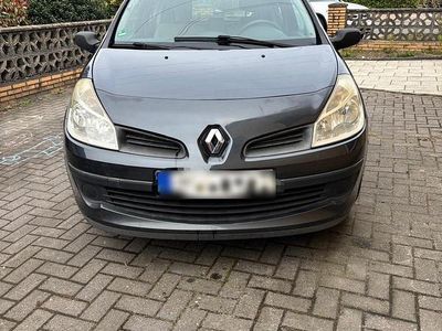 Usata Renault Clio II 2006 Blu Utilitaria