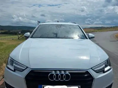 Gebraucht Audi A4 150 PS (110 kW) 2018 Weiß Kombi