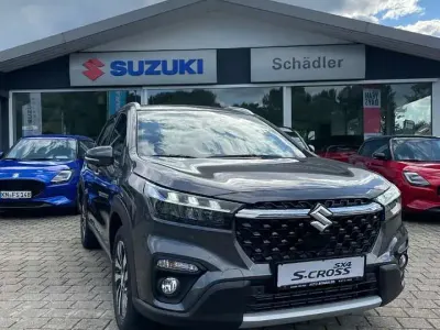Neu Suzuki SX4 S-Cross Comfort+ 129 PS (94 kW) 2026 Grau SUV