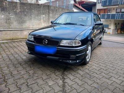 Gebraucht Opel Astra Cabriolet 75 PS (55 kW) 2000 Schwarz Cabrio