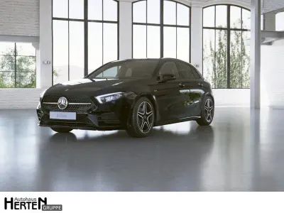Gebraucht Mercedes A200 AMG 163 PS (119 kW) 2022 Schwarz Limousine