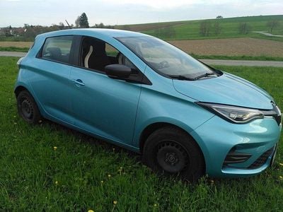 Second-hand Renault Zoe Life 80 kW (109 CP) 2020 Albastru Hatchback
