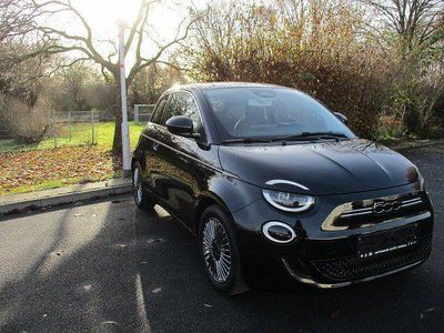 Gebraucht Fiat 500e 86 kW (118 PS) 2023 Schwarz Limousine