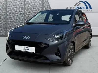 Neu Hyundai i10 Trend 79 PS (58 kW) 2025 Grau Kleinwagen