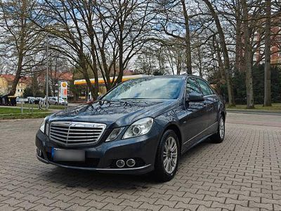 Usata Mercedes E200 Avantgarde 184 CV (135 kW) 2010 Grigio Berlina