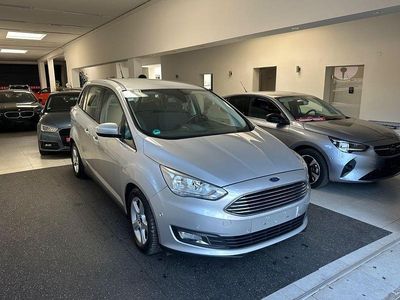Gebraucht Ford Grand C-Max Titanium 150 PS (110 kW) 2016 Van / Kleinbus