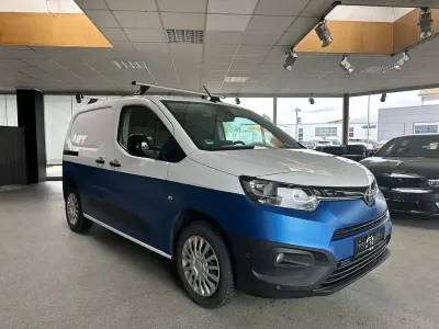 Gebraucht Toyota Proace City City 102 PS (75 kW) 2022 Weiß Van / Kleinbus