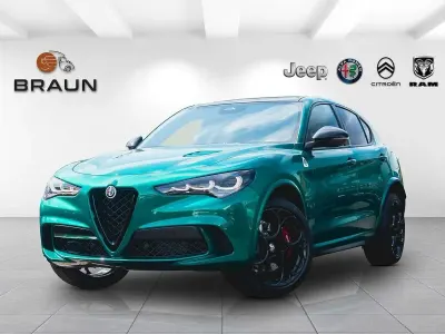 Neu Alfa Romeo Stelvio Quadrifoglio 519 PS (381 kW) 2026 Verde montreal SUV