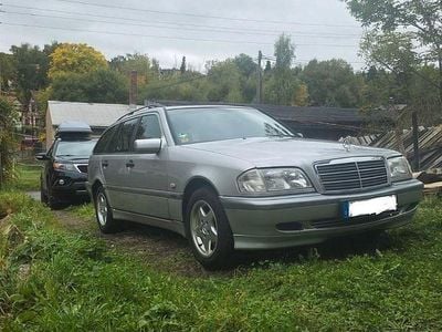 Mercedes C220