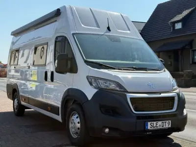 Gebraucht Peugeot Boxer Premium 165 PS (121 kW) 2022 Weiss Van
