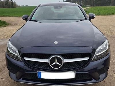 Gebraucht Mercedes C200 184 PS (135 kW) 2020 Blau Coupé