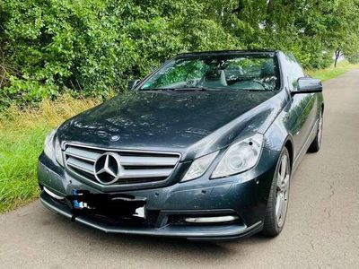 gebraucht Mercedes E250 Cabrio mit viel extra/schön Wetter Fahrzeug