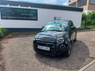 Neu Fiat 500 Icon 65 PS (47 kW) 2026 Nero Kleinwagen
