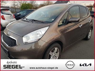 Beige Gebraucht 2016 Kia Venga Spirit Kleinwagen | 10.990 € (Etwas zu teuer)