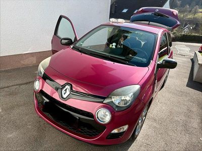 Gebraucht Renault Twingo 75 PS (55 kW) 2012 Rot Kleinwagen
