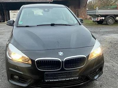 Gebraucht BMW 216 Active Tourer 116 PS (85 kW) 2016 Schwarz Van / Kleinbus
