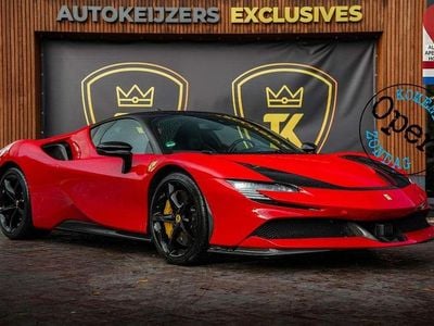 Usata Ferrari SF90 999 CV (734 kW) 2022 Rosso Coupé