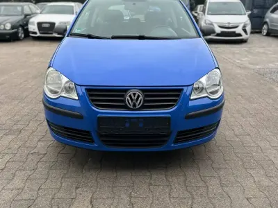 Gebraucht VW Polo Comfortline 60 PS (44 kW) 2009 Blau Kleinwagen