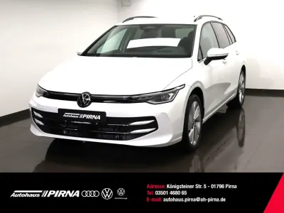 Gebraucht VW Golf VIII Style 150 PS (110 kW) 2025 Weiß Kombi