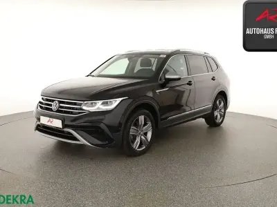 Gebraucht VW Tiguan Allspace Elegance 245 PS (180 kW) 2024 Deep black perleffekt SUV