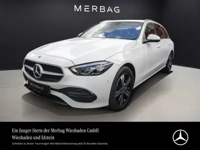 Gebraucht Mercedes C300e Avantgarde 313 PS (230 kW) 2023 Polarweiß Kombi