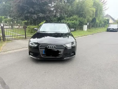 Gebraucht Audi A4 150 PS (110 kW) 2015 Schwarz Kombi