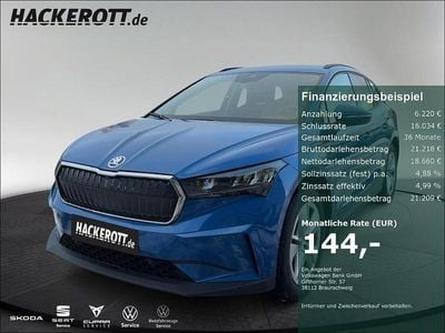 Begagnad Skoda Enyaq iV Loft 108 kW (148 HK) 2023 Blå SUV