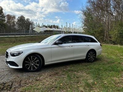 Mercedes E300