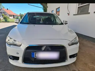 Gebraucht Mitsubishi Lancer 140 PS (102 kW) 2011 Weiß Limousine