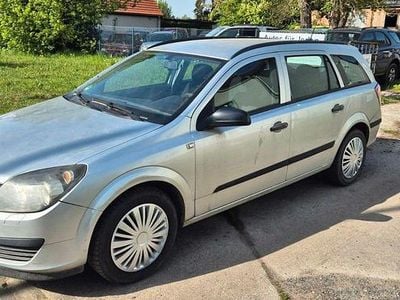 Gebraucht Opel Astra Edition 120 PS (88 kW) 2005 Silber Kombi