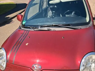 Gebraucht Daihatsu Trevis 58 PS (42 kW) 2007 Rot Kleinwagen
