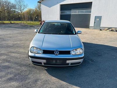 Usata VW Golf IV Edition 75 CV (55 kW) 2000 Argento Utilitaria
