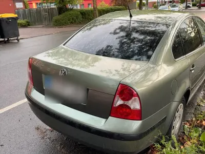 Gebraucht VW Passat 2003 Silber Limousine