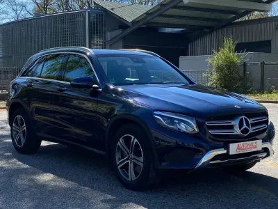Usata Mercedes GLC250 211 CV (155 kW) 2019 Blu SUV