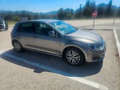Gebraucht VW Golf VII Allstar 110 PS (80 kW) 2016 Grau Limousine