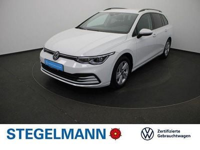 Pure white Gebraucht 2023 VW Golf VIII Life Kombi | 20.690 € (Guter Preis)