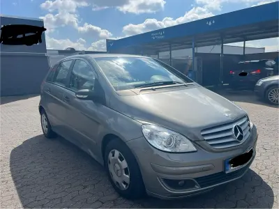 Gebraucht Mercedes B170 116 PS (85 kW) 2006 Grau Van / Kleinbus