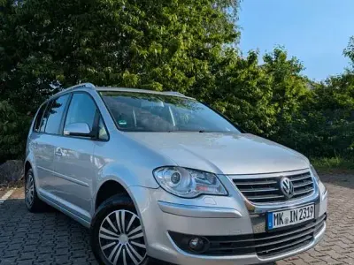 Gebraucht VW Touran 140 PS (102 kW) 2007 Silber Van / Kleinbus