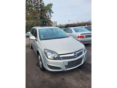 Gebraucht Opel Astra Edition 90 PS (66 kW) 2010 Grau Kombi