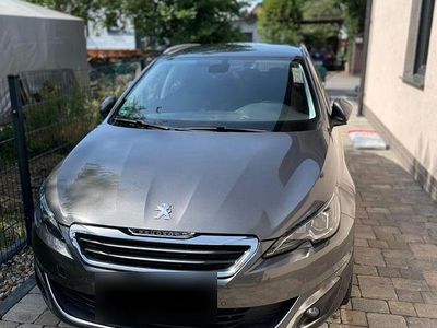 Gebraucht Peugeot 308 SW Allure 120 PS (88 kW) 2016 Grau Kombi